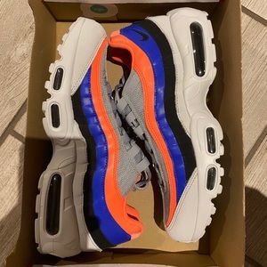 Nike Air Max 95 Essential Multi New Mens Size 9